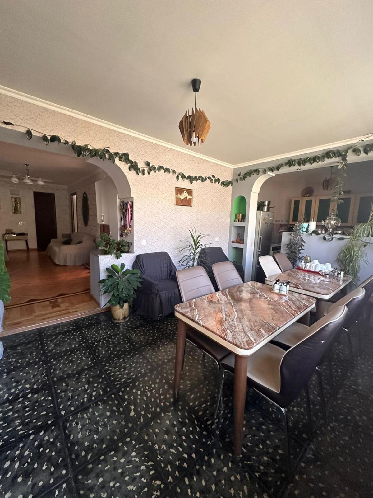 Gio-Nika Hotel Kasbegi Buitenkant foto
