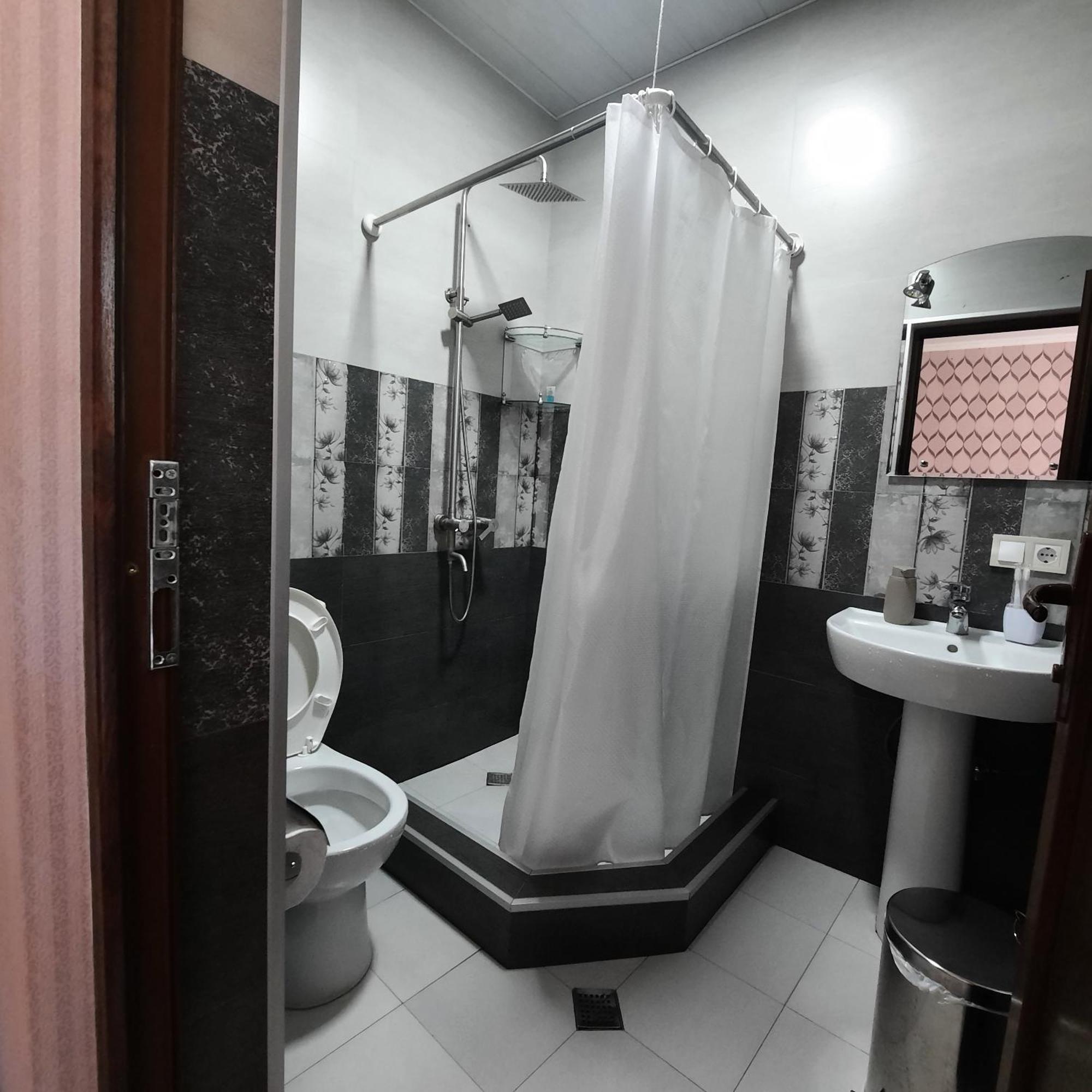 Gio-Nika Hotel Kasbegi Buitenkant foto