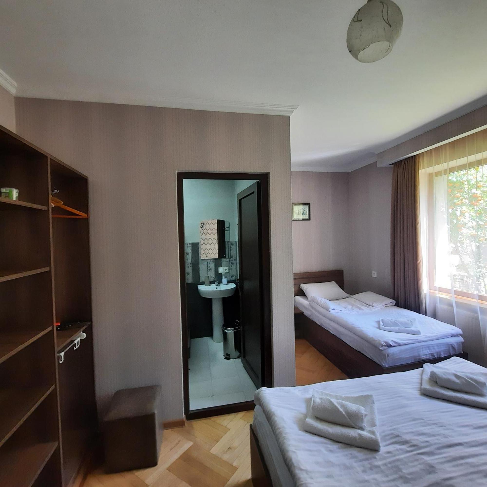 Gio-Nika Hotel Kasbegi Buitenkant foto